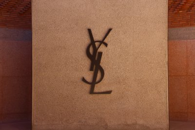 Outdoor Unlit Signage