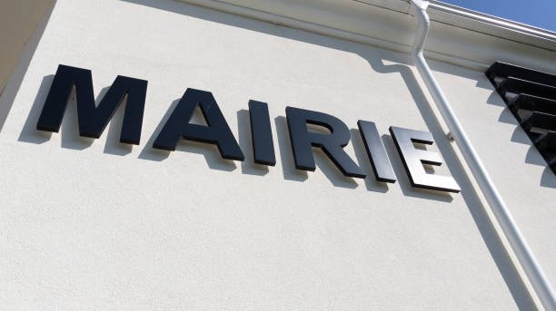 Individual Pin Mounted Channel Letters