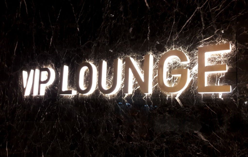 Aluminum Full Lit Letters