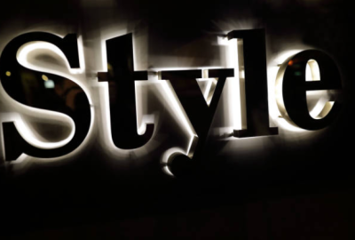 Edge Lit Storefront Displays