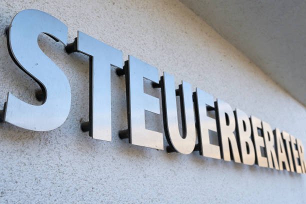 Standoff Mounted Channel Letters