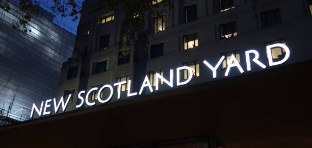 Custom Lit Channel Letters