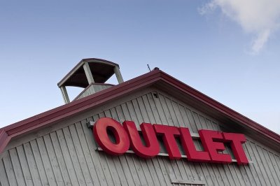 Outdoor Full Lit Signage
