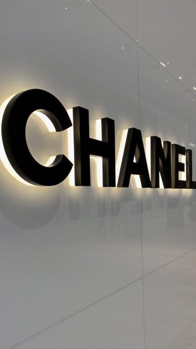 Custom Halo-Lit Letters