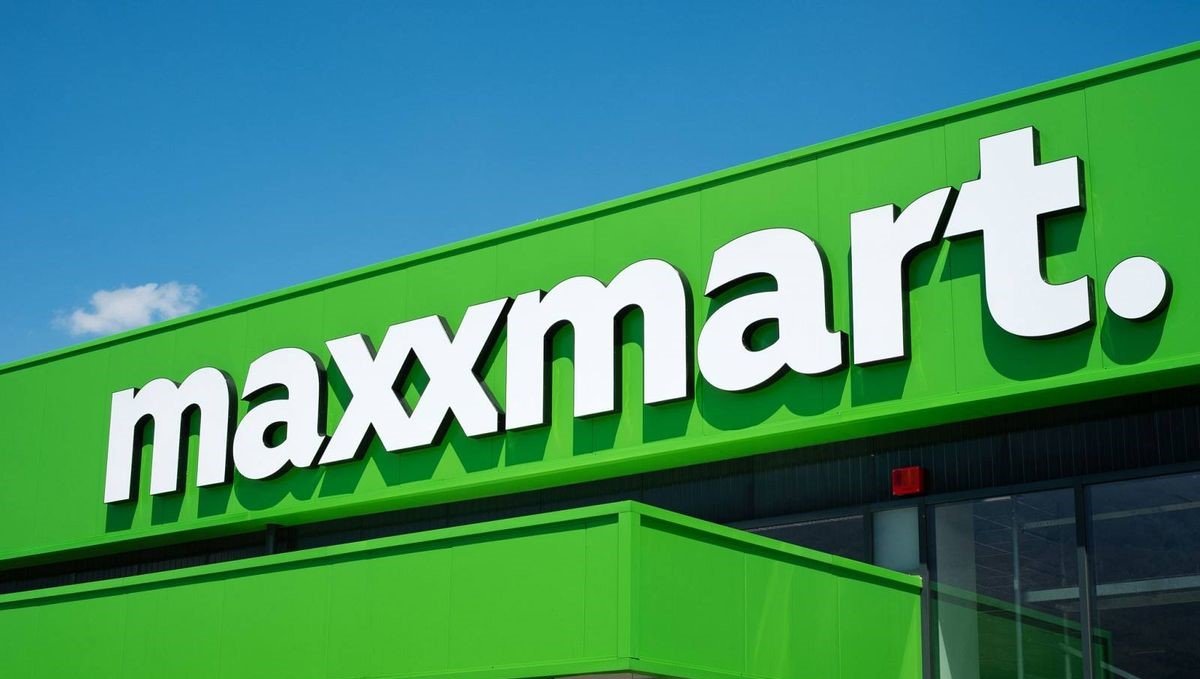 Mall Channel Letters