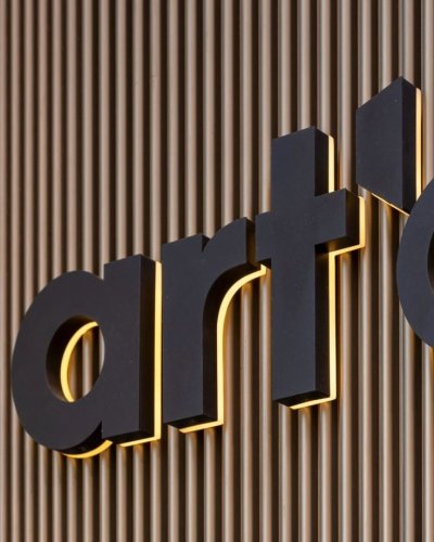 Custom Halo-Lit Letters