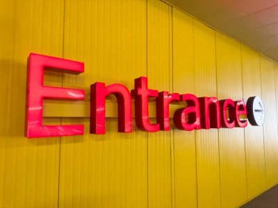 Directional Channel Letters